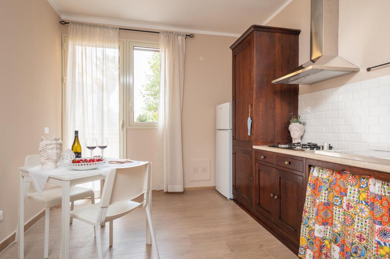 B&B Medusa Santa Flavia Εξωτερικό φωτογραφία